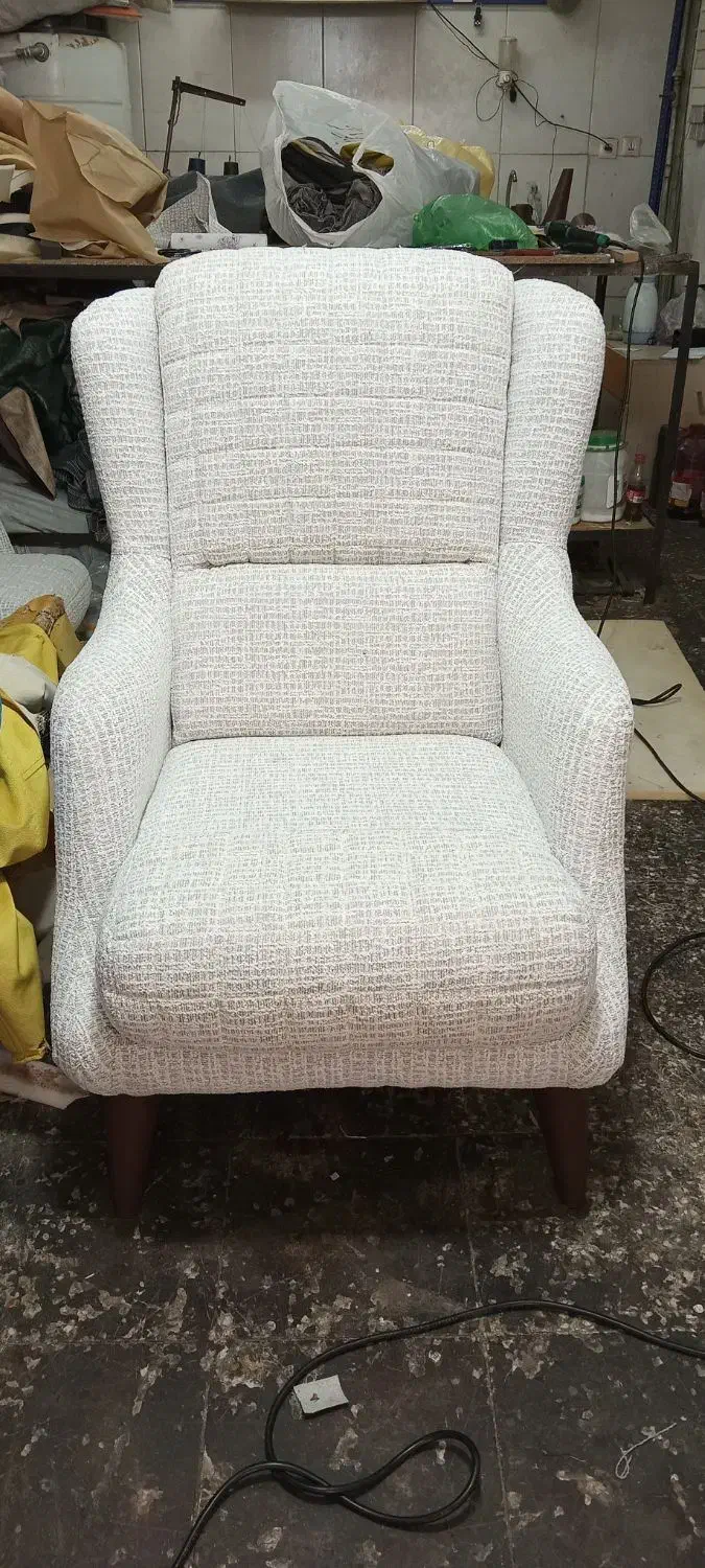 تعمیرات انواع مبلمان|خدمات پیشه و مهارت|اصفهان, جویباره|دیوار