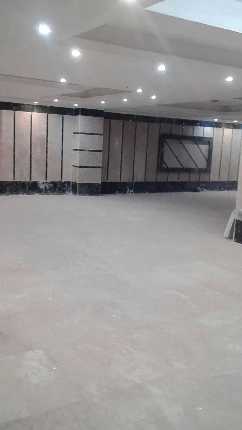 زیرزمین ۲۲۰متر در شهرک توحید|اجارهٔ آپارتمان|اسلامشهر, شهرک توحید|دیوار