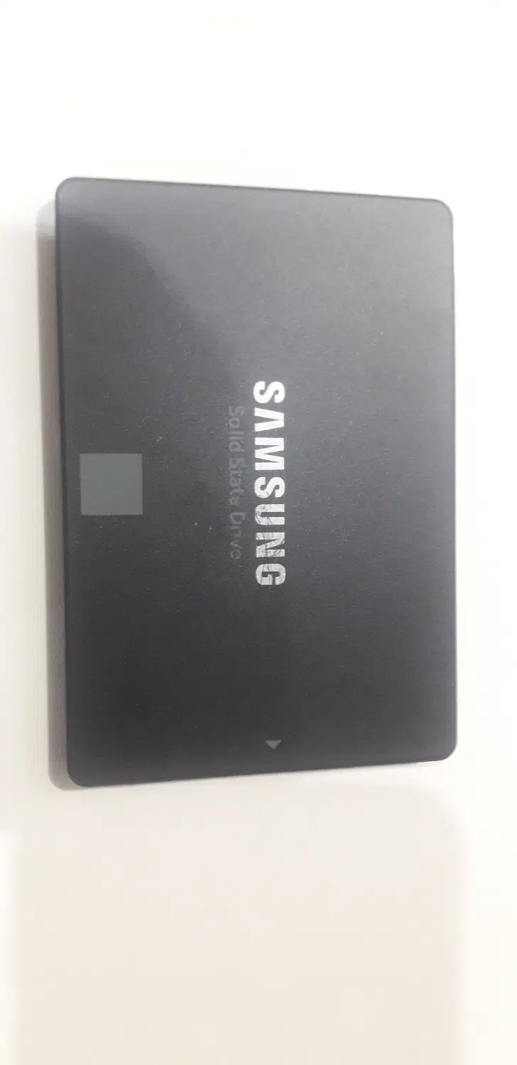 SSD SAMSUNG 2T|قطعات و لوازم جانبی رایانه|اصفهان, نقش جهان|دیوار
