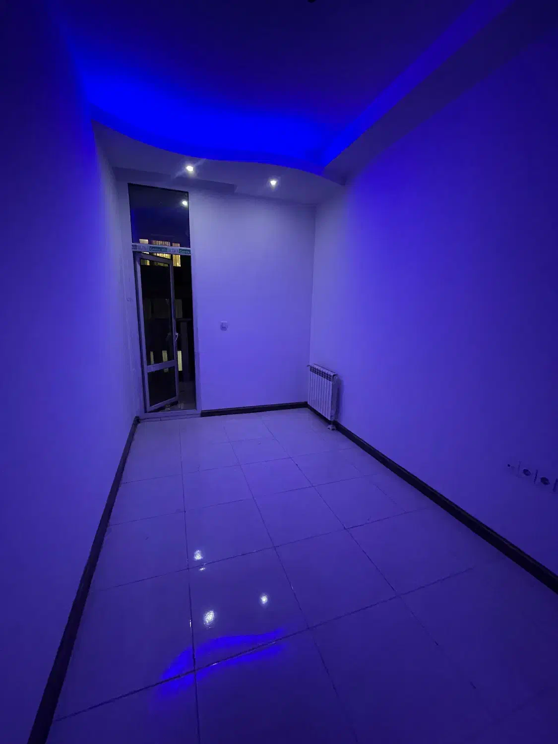 اجاره آپارتمان90متری فول/ ایران زمین الهیه رنجبران|اجارهٔ آپارتمان|اسلامشهر, شهرک الهیه|دیوار