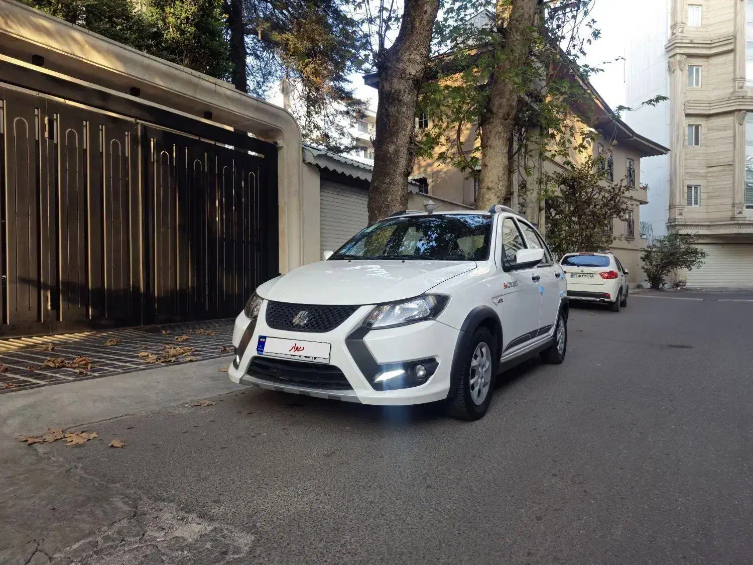 کوییک GX مدل 1403 با ESC|خودرو سواری و وانت|رشت, معلم|دیوار