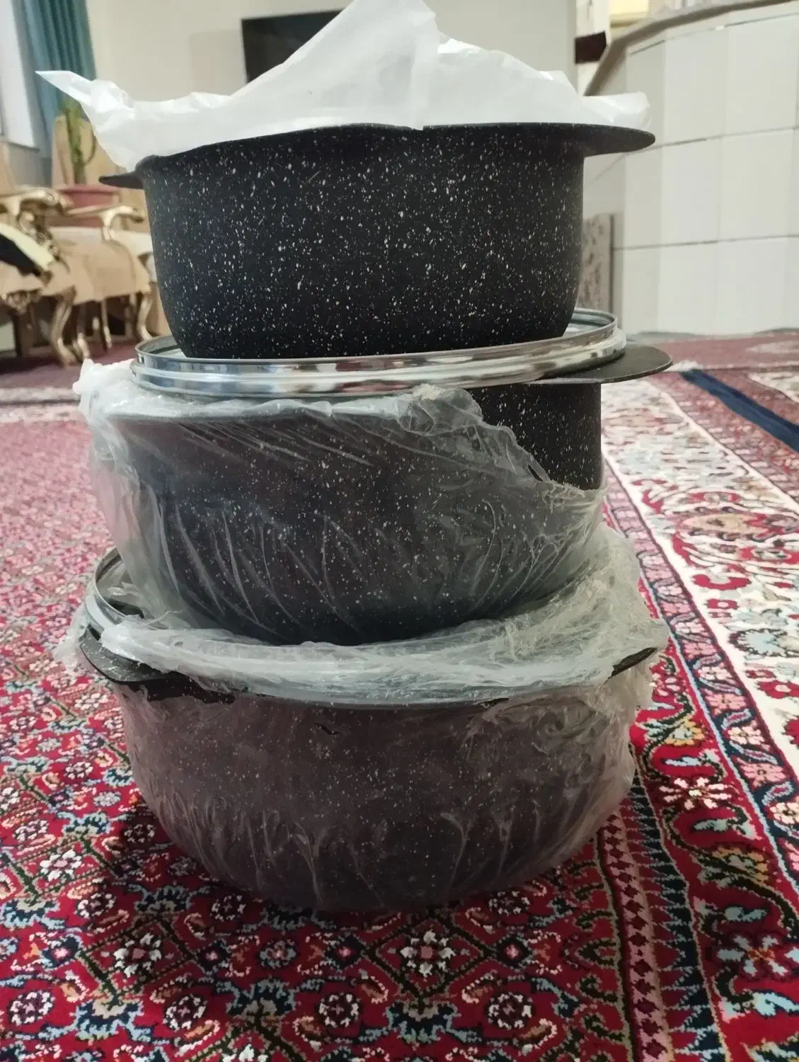 قابلمه تفلون نو|ظروف پختوپز|زنجان, |دیوار