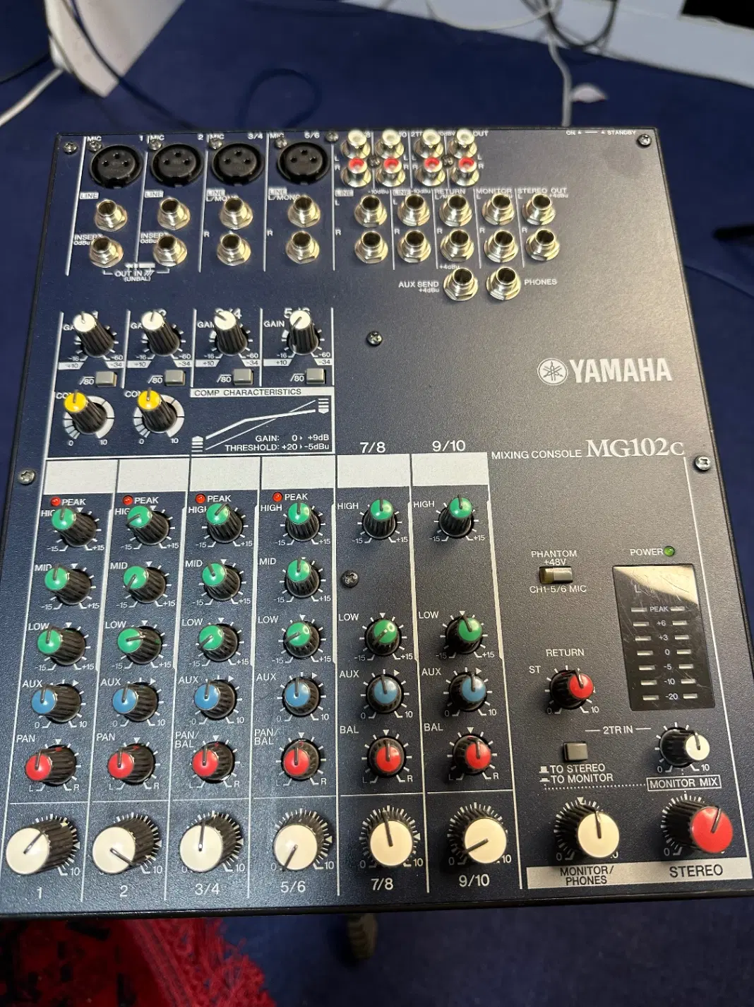 میکسر YAMAHA MG102C|سیستم صوتی خانگی|صدرا-فارس, فاز ۱|دیوار