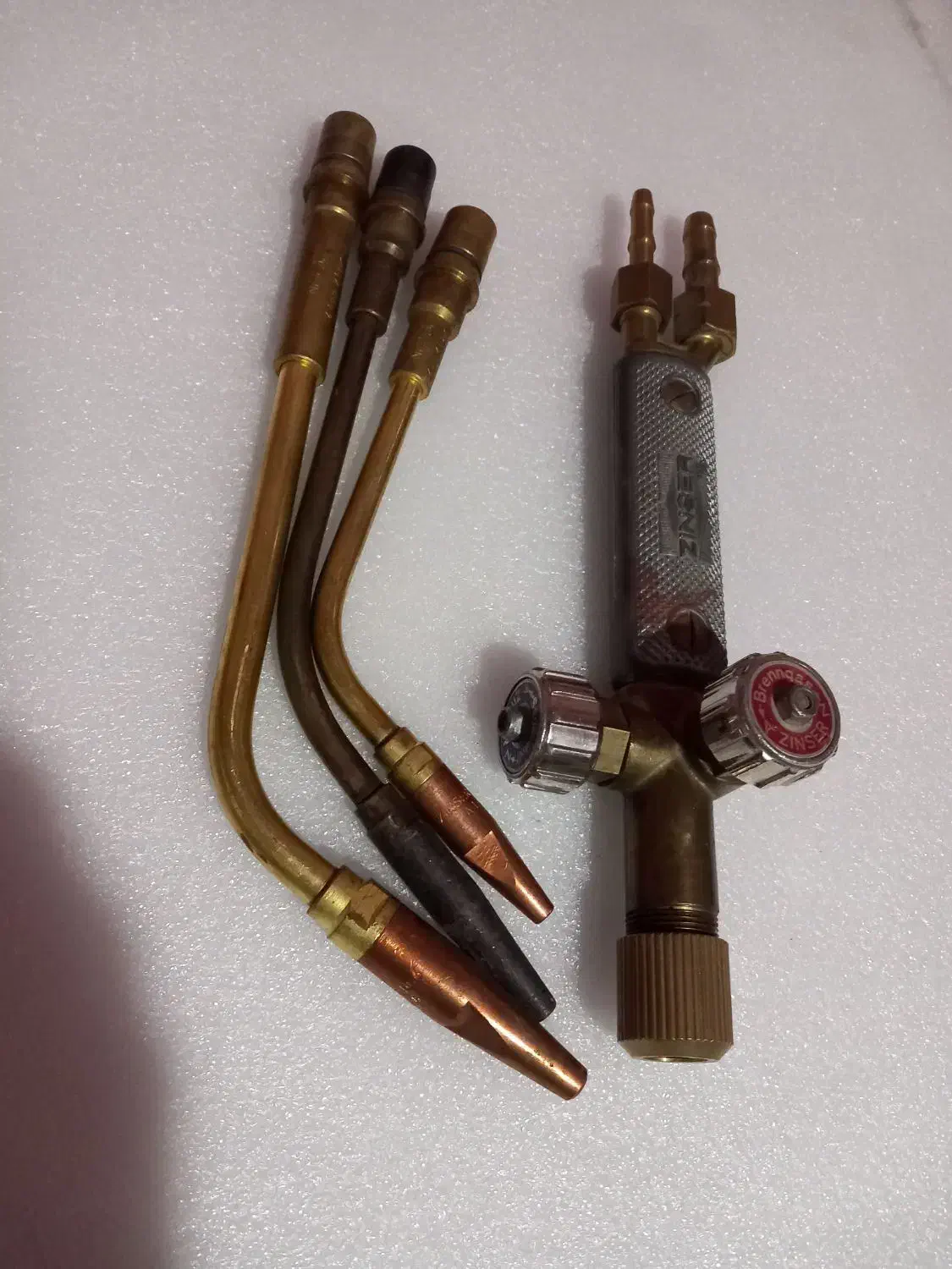 سرپیک گولر و زنسراصلی|ابزارآلات|ملارد, |دیوار