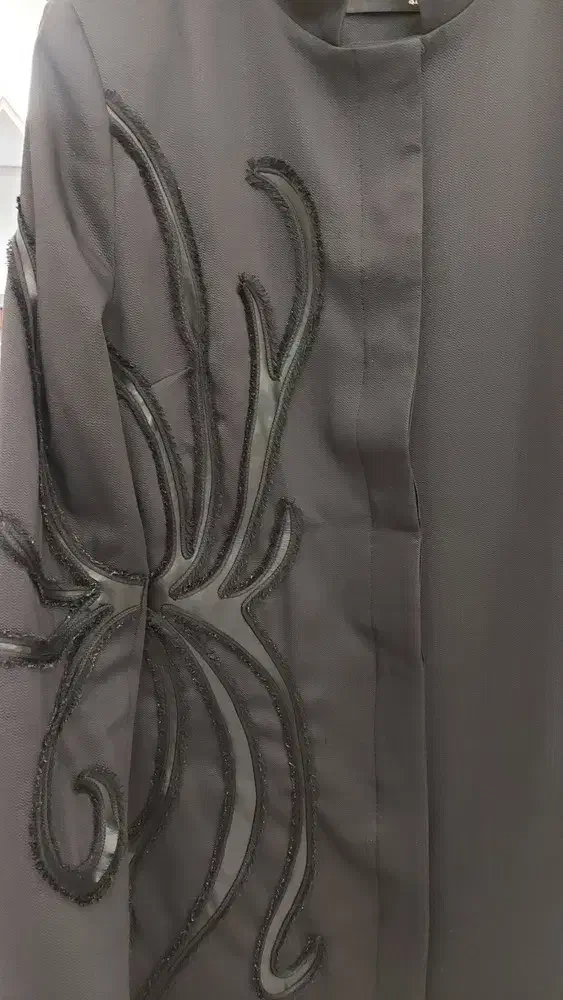 پالتو|لباس|اردبیل, |دیوار