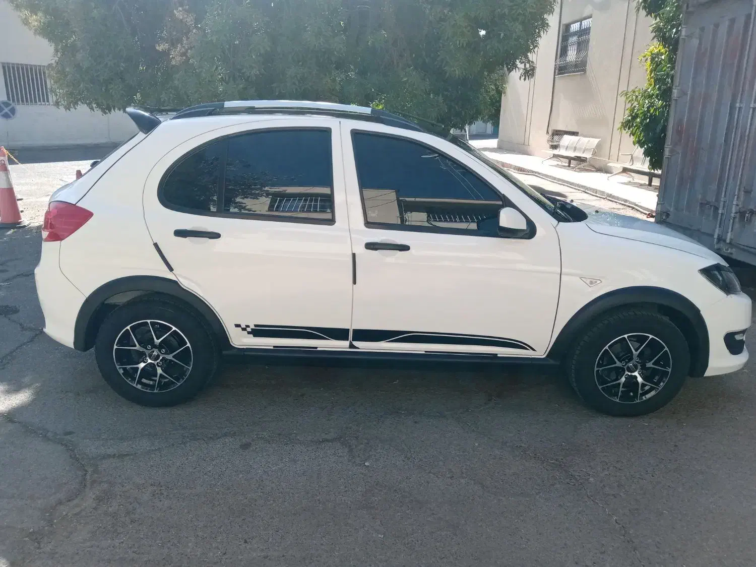 کوییک GxR مشابه صفر|خودرو سواری و وانت|شیراز, لب آب|دیوار