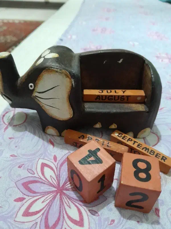 تقویم|صنایع دستی و سایر لوازم تزئینی|تهران, نیروی هوایی (پیروزی)|دیوار