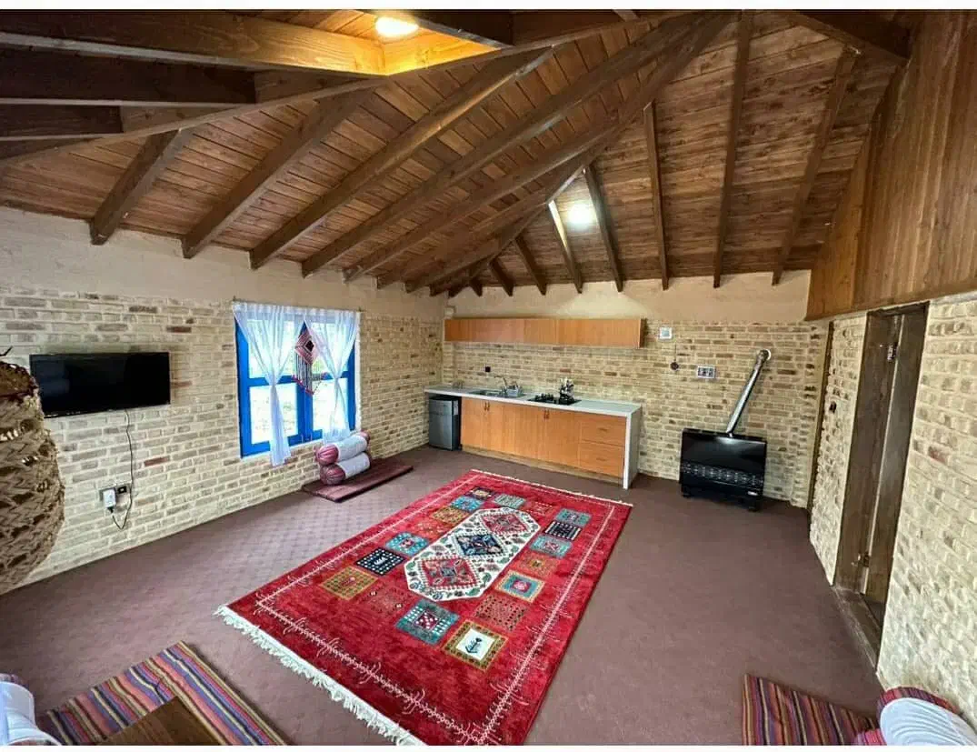 ویلا باغ جنگلی،اسب،دریاچه قایق 1و2دوخوابه|اجارهٔ کوتاهمدت ویلا و باغ|نوشهر, |دیوار