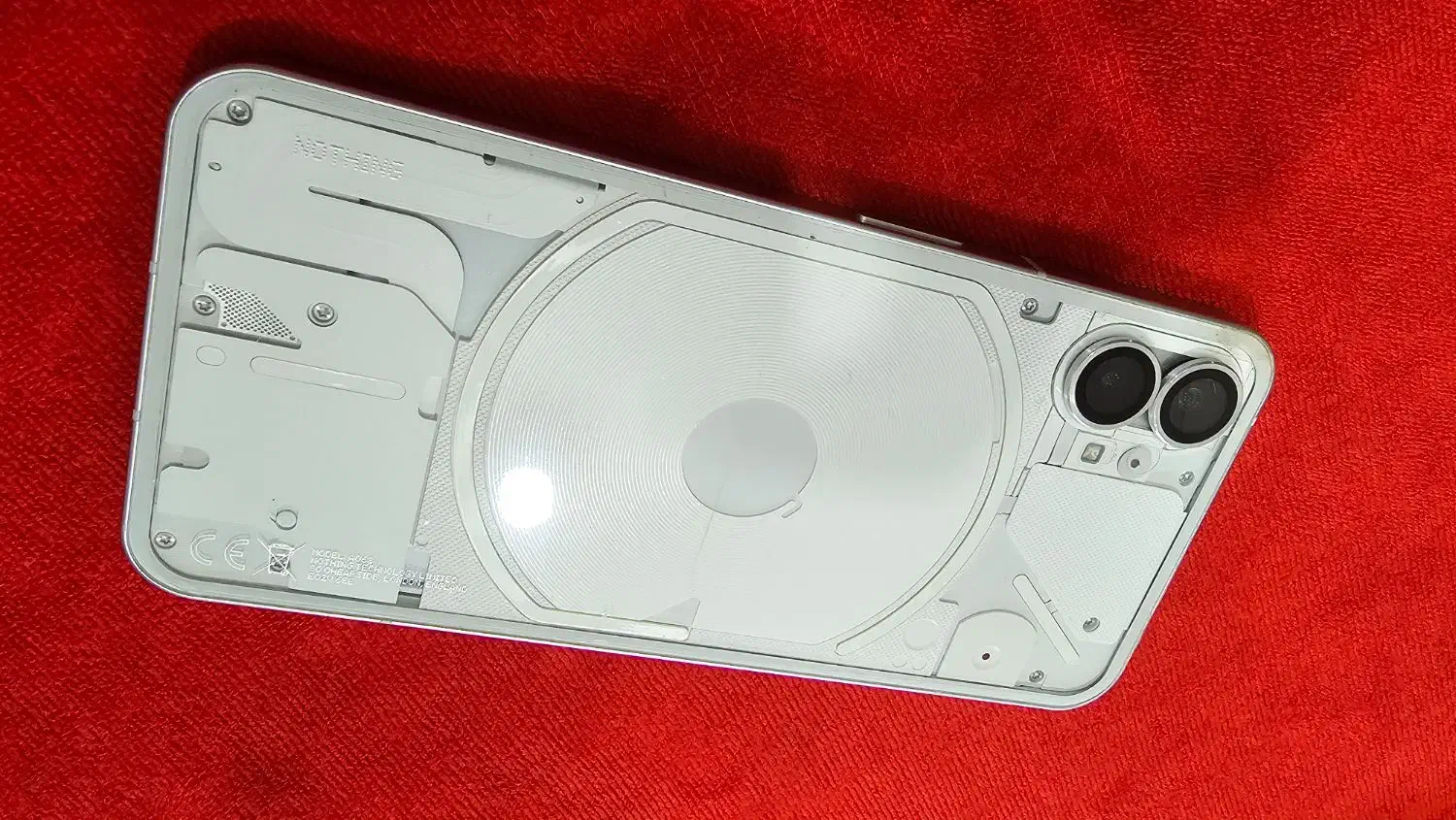 ناتینگ فون ۱|موبایل|ارومیه, |دیوار