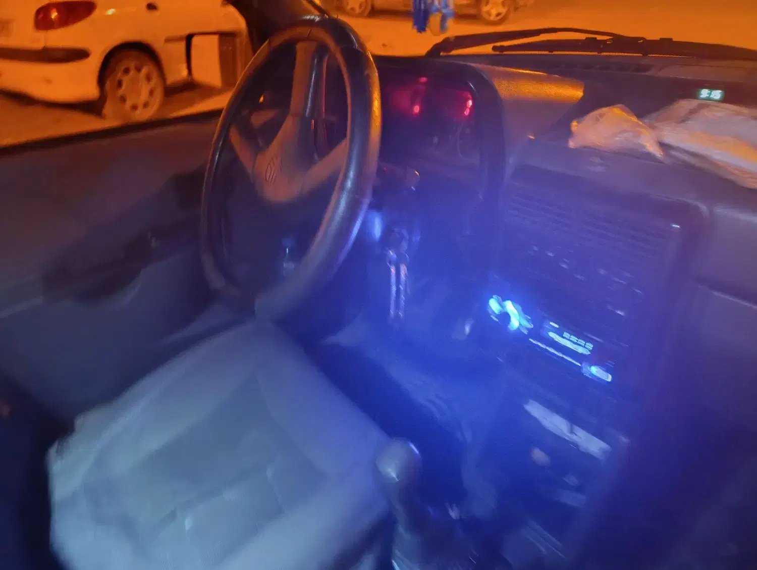 پرایدصبا|خودرو سواری و وانت|خرم‌آباد, |دیوار