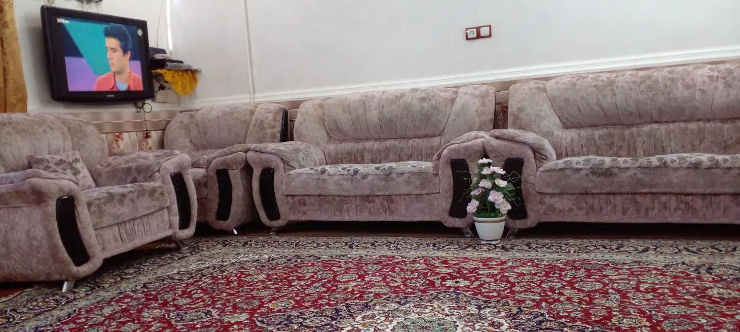 مبل ۷نفره درحد نو|مبلمان خانگی و میز عسلی|کارون, |دیوار