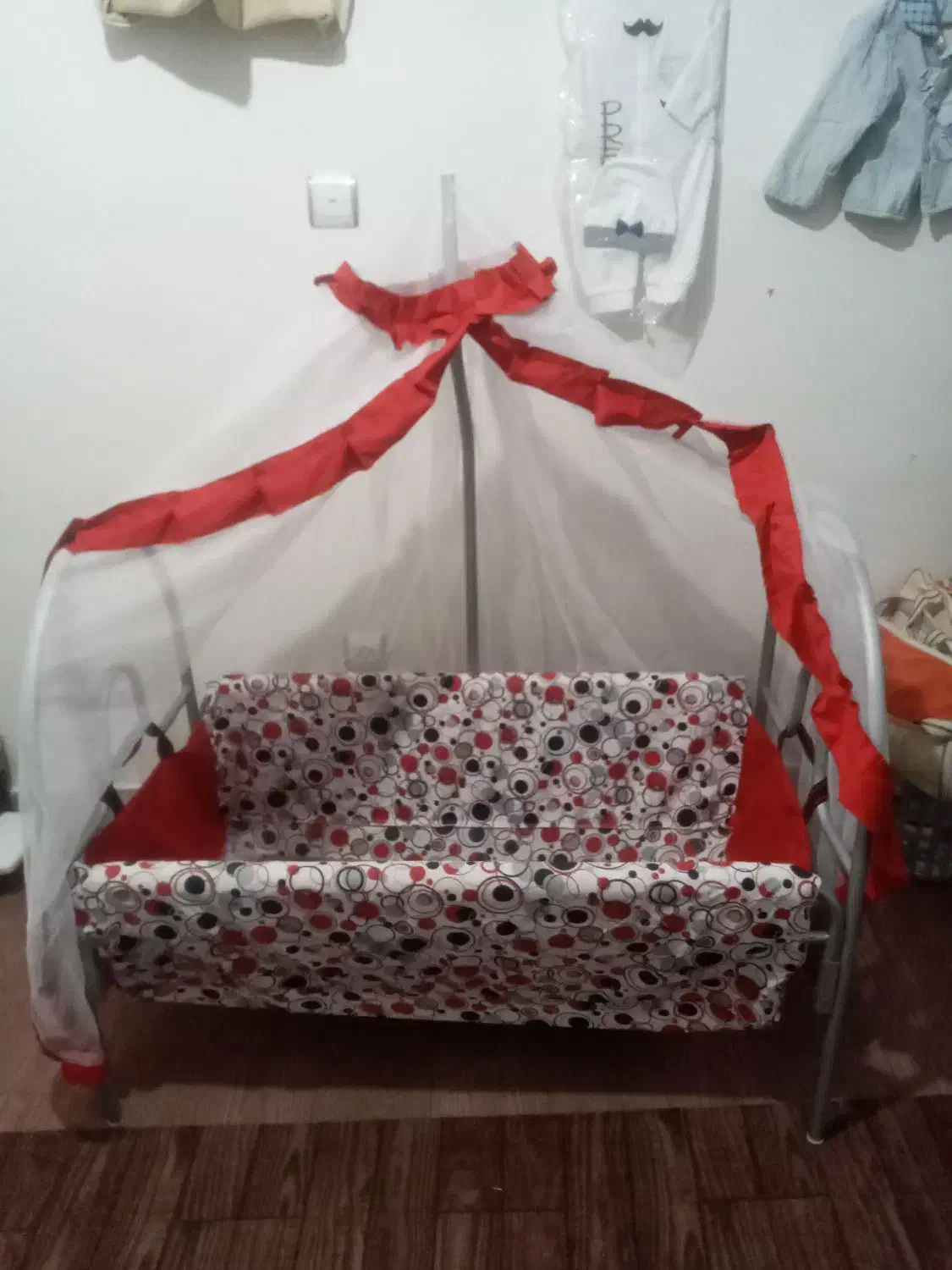 گهواره|اسباب و اثاث بچه|محلات, |دیوار