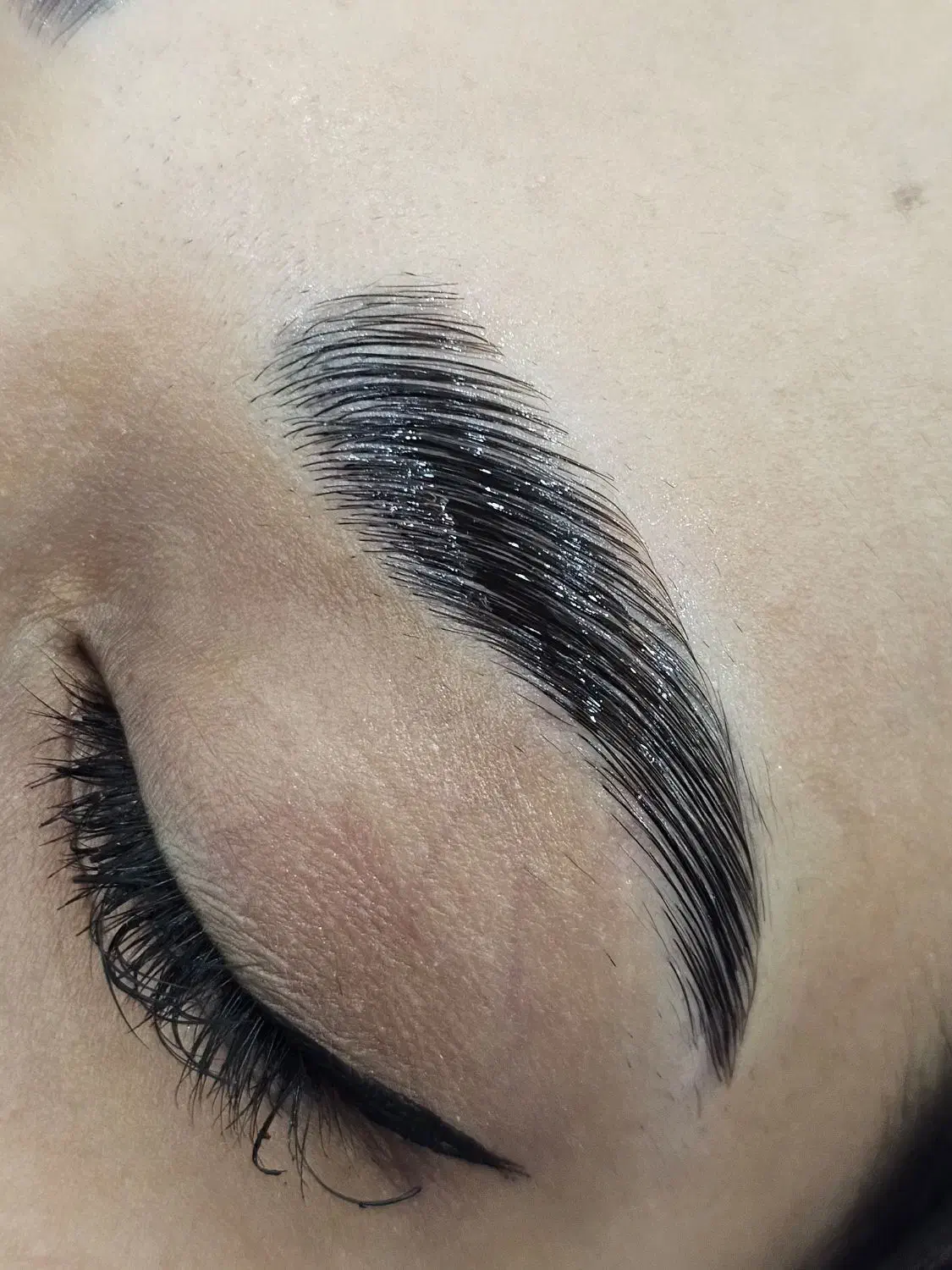 خدمات اکستنشن مژه و لیفت مژه|خدمات آرایشگری و زیبایی|زابل, |دیوار