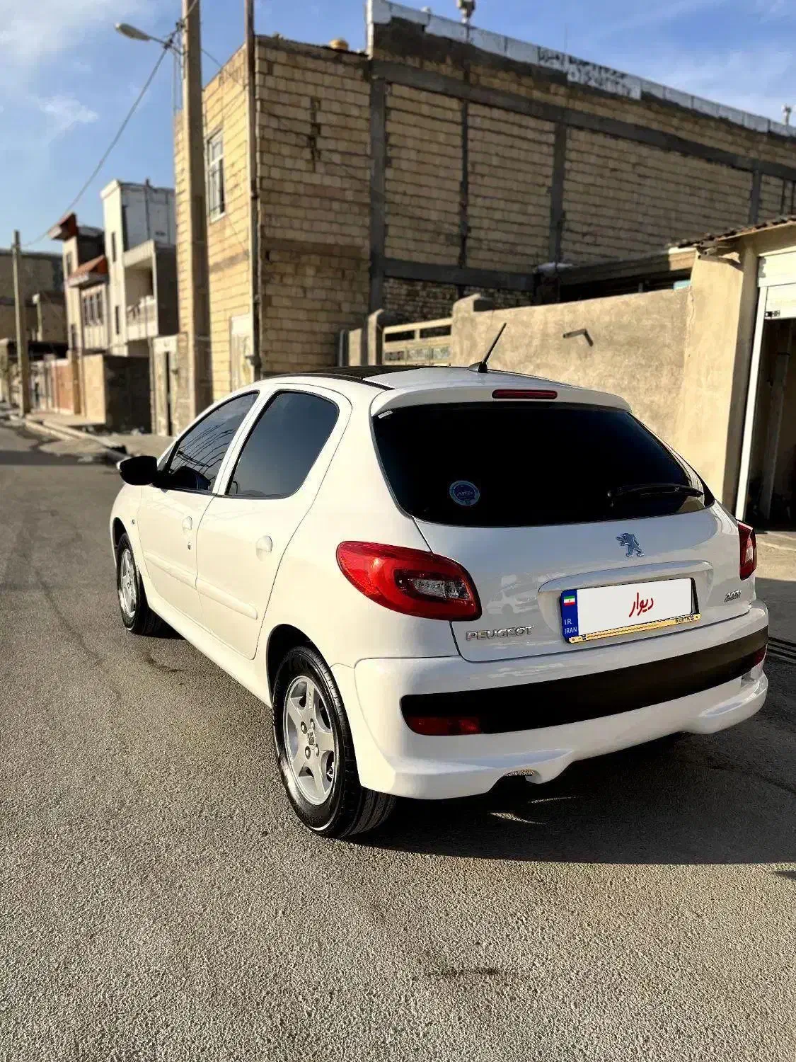 207 پانا 1403 با لوازم|خودرو سواری و وانت|دورود, |دیوار