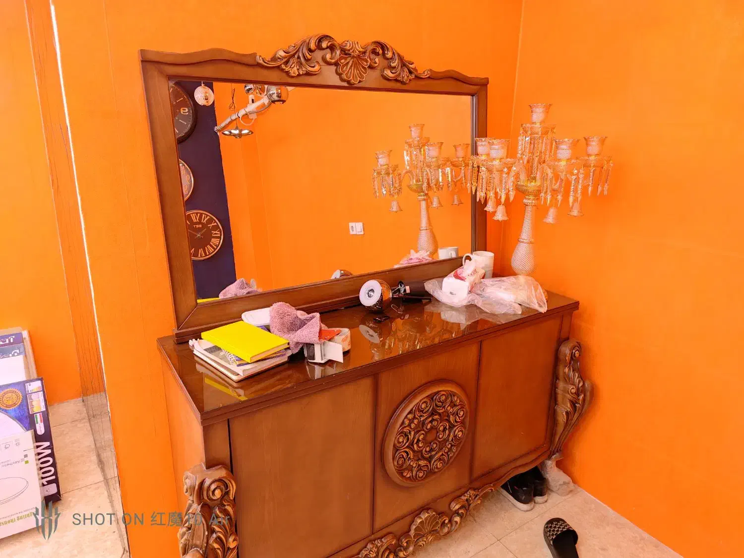 میز و آیینه کنسول چوبی|بوفه، ویترین، کنسول|باقرشهر, |دیوار