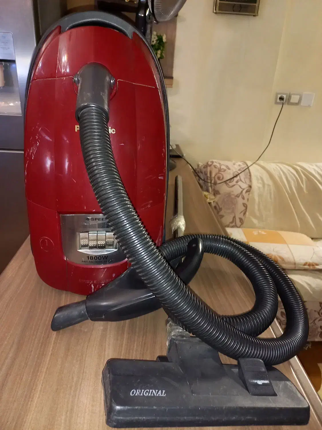 فروش جارو برقی کارکرده پاناسونیک|جاروبرقی، جارو شارژی، بخارشو|قم, باجک دو|دیوار