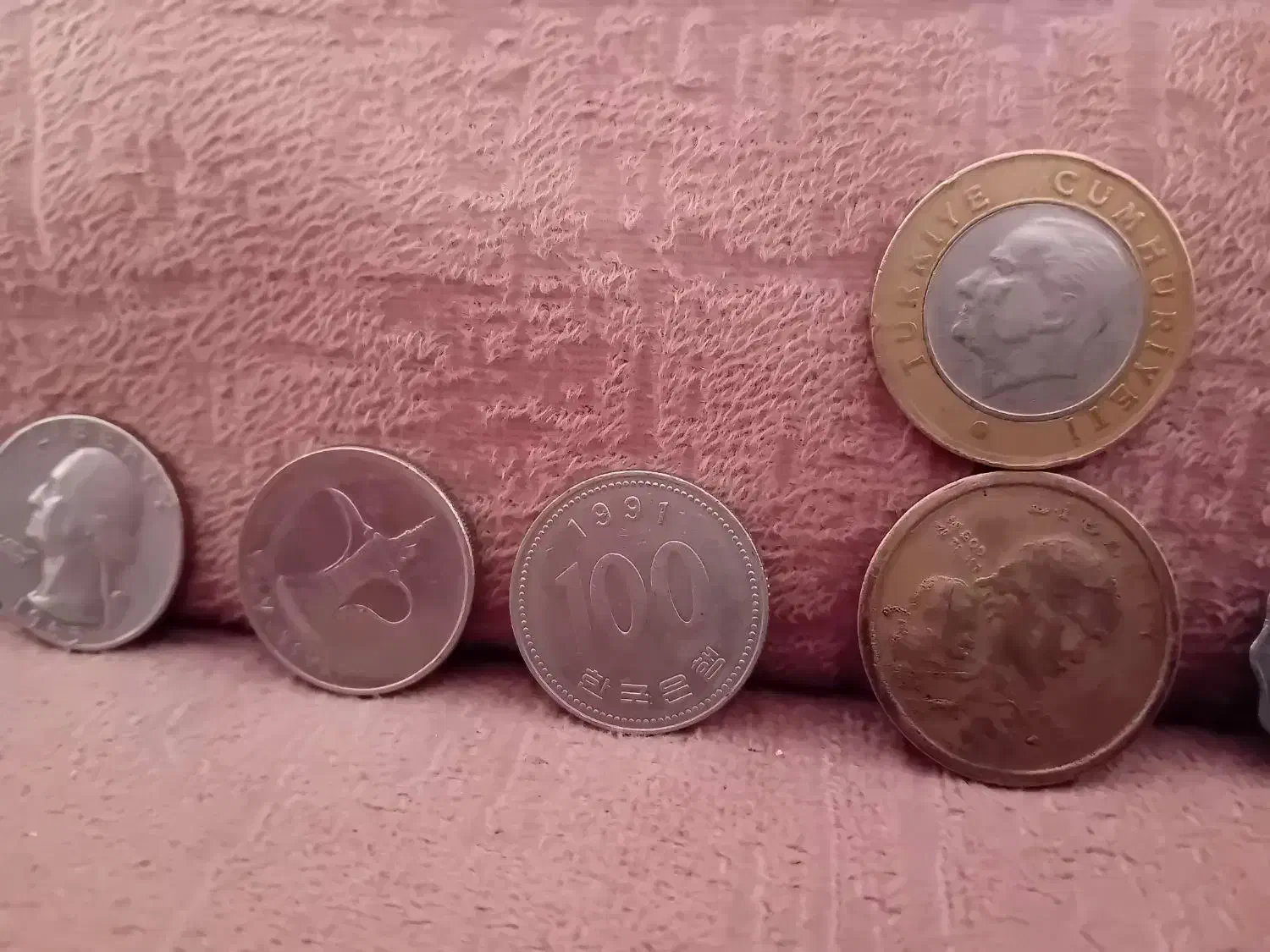 فروش تعداد سکه کلکسیونی خارجی و ایرانی|کلکسیون سکه، تمبر، اسکناس|مهاباد (آذربایجان غربی), |دیوار