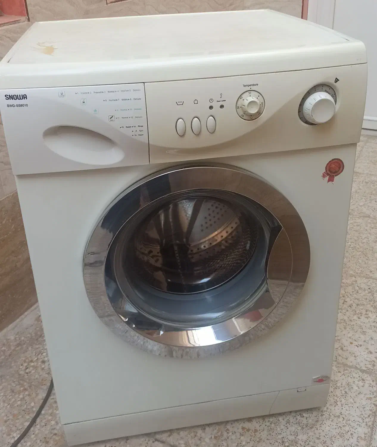 ماشین لباسشویی اسنوا|ماشین لباسشویی و خشک‌کن لباس|قم, نخودی|دیوار