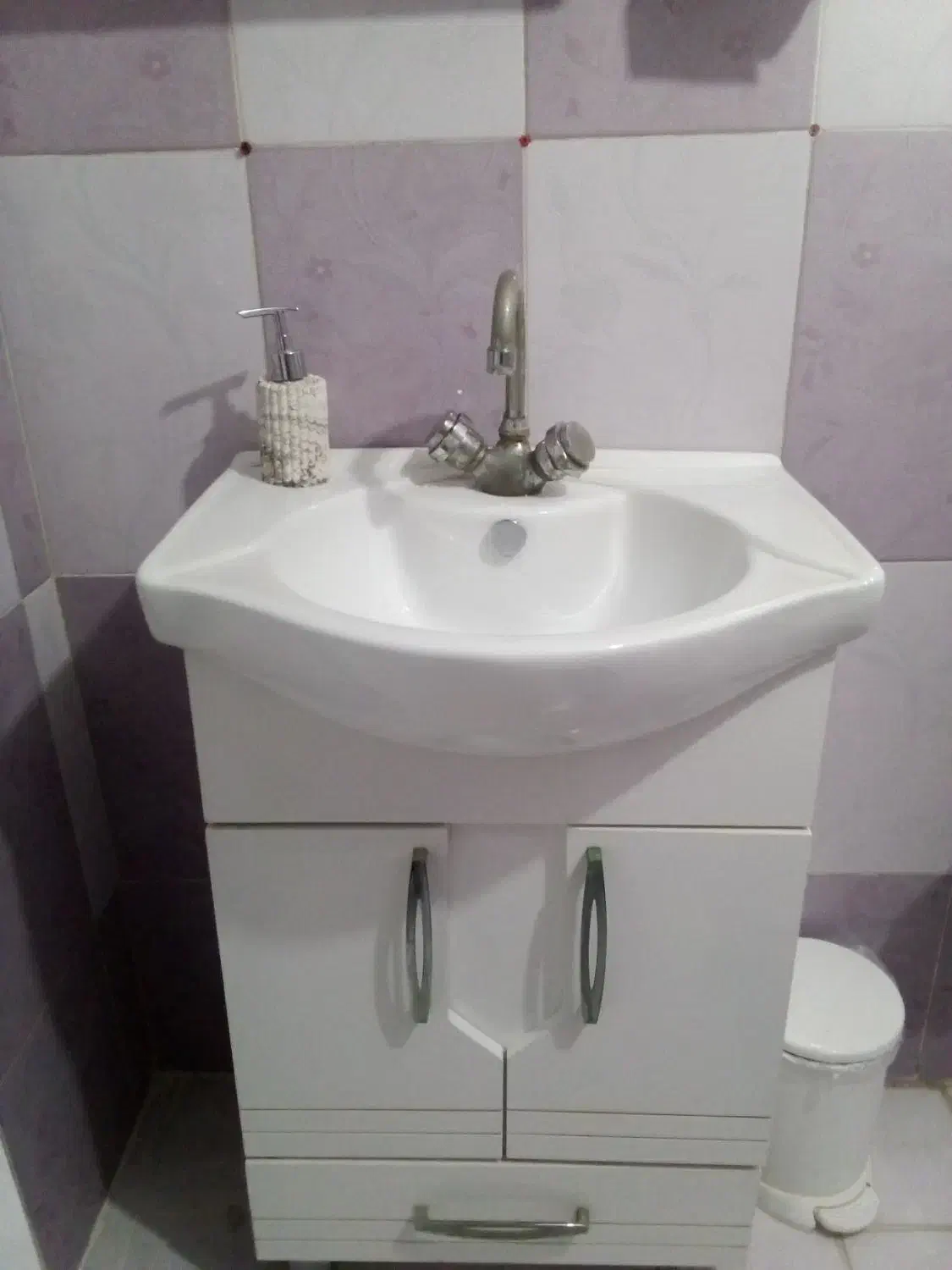 ست روشویی|لوازم سرویس بهداشتی|صومعه‌سرا, |دیوار