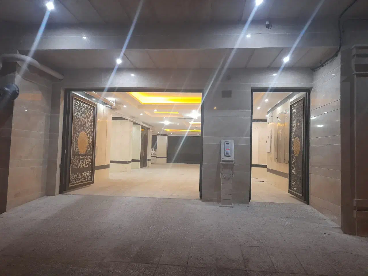 اجاره واحد 115 متری