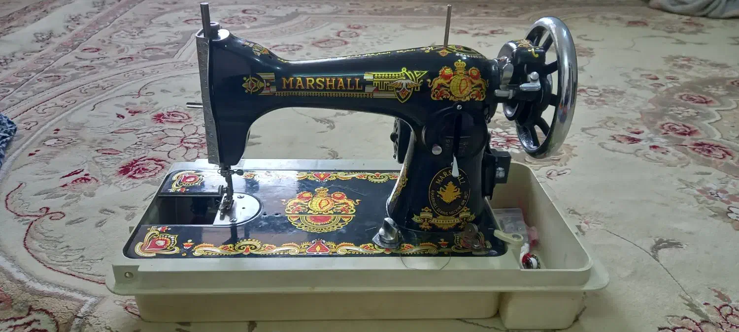 چرخ خیاطی|چرخ خیاطی و ریسندگی|پرند, فاز ۶|دیوار