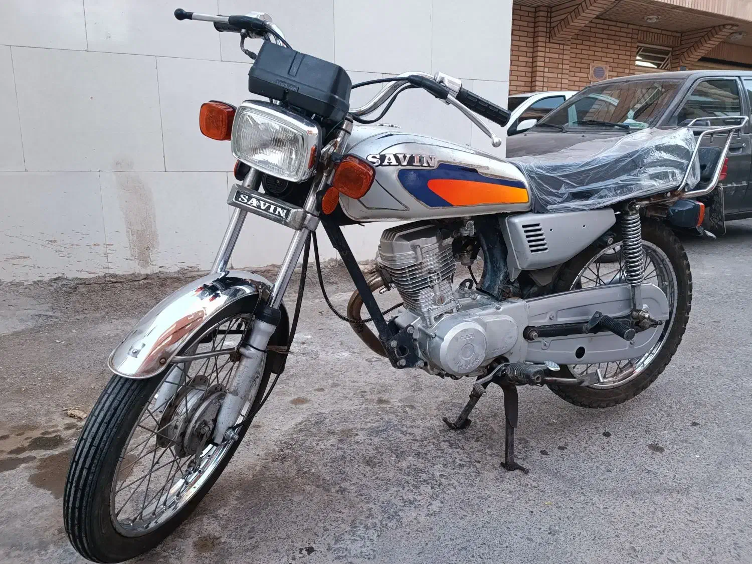 هندا مدل۸۴پلاک ملی ساوین|موتورسیکلت|قم, چهار مردان|دیوار