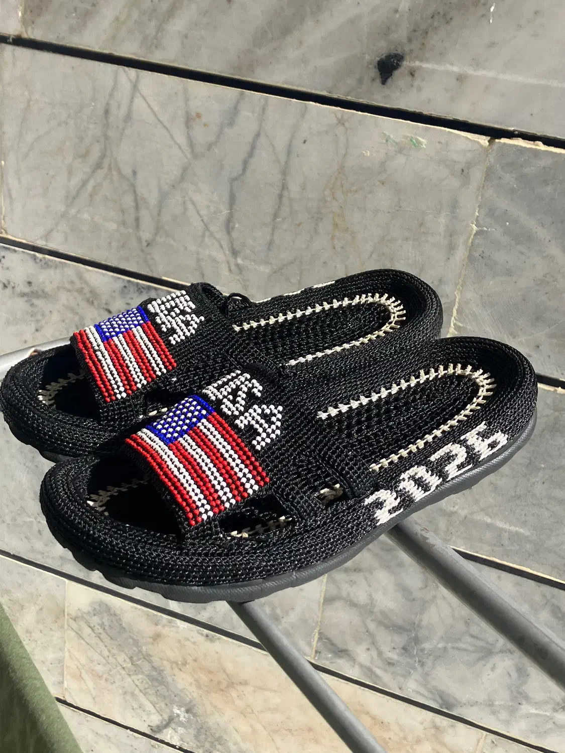 دمپایی گیوه|کیف، کفش، کمربند|گنبد کاووس, |دیوار