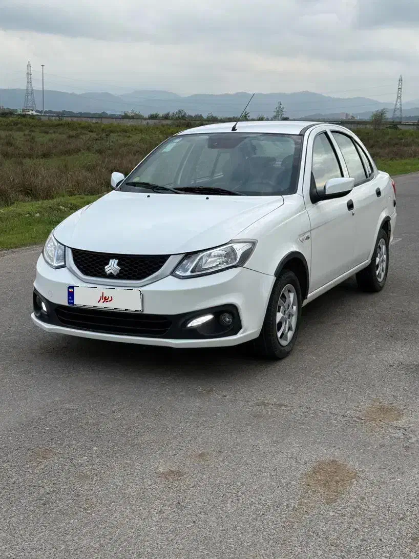 ساینا اس|خودرو سواری و وانت|رشت, نیروی دریایی|دیوار