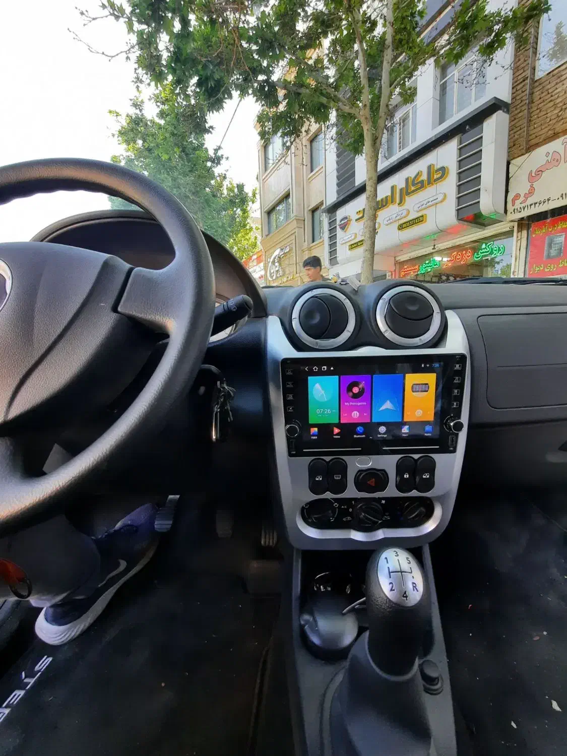 مانیتور اندروید برلیانس L90 ساندرو مگان با دوربین|قطعات یدکی و لوازم جانبی|مشهد, فرهنگ|دیوار