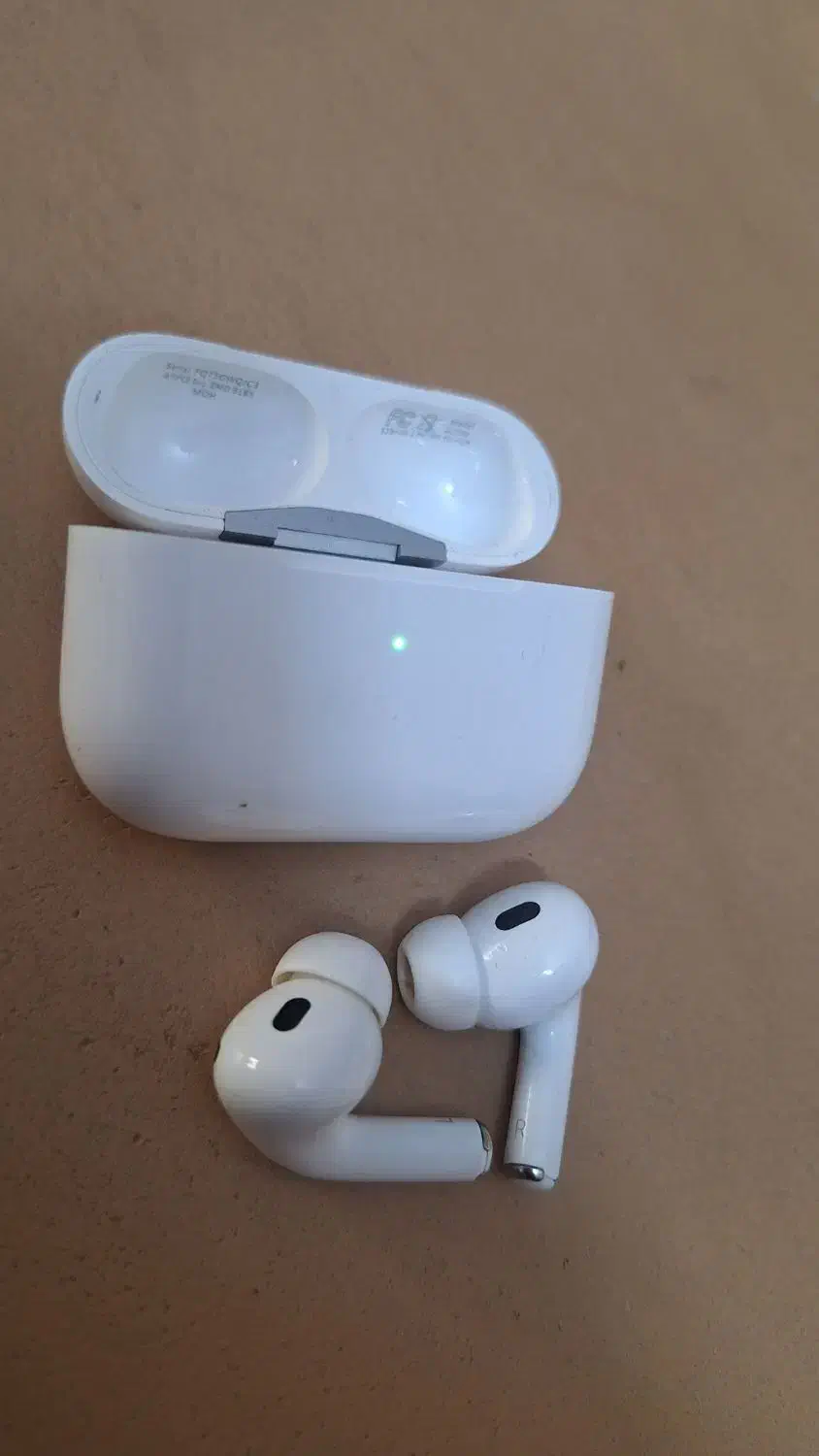 ایرپاد پرو 2 اورجینال در حد|لوازم جانبی موبایل و تبلت|تهران, شهرک رضویه|دیوار