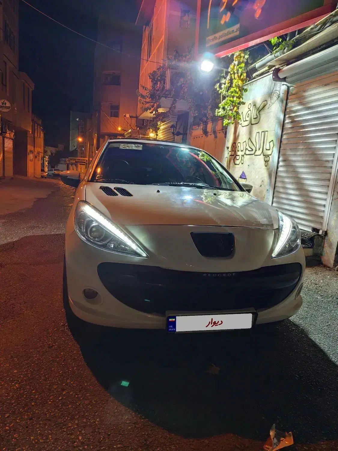 ۲۰۷ سقف شیشه ای۱۴۰۰|خودرو سواری و وانت|خرمآباد, |دیوار