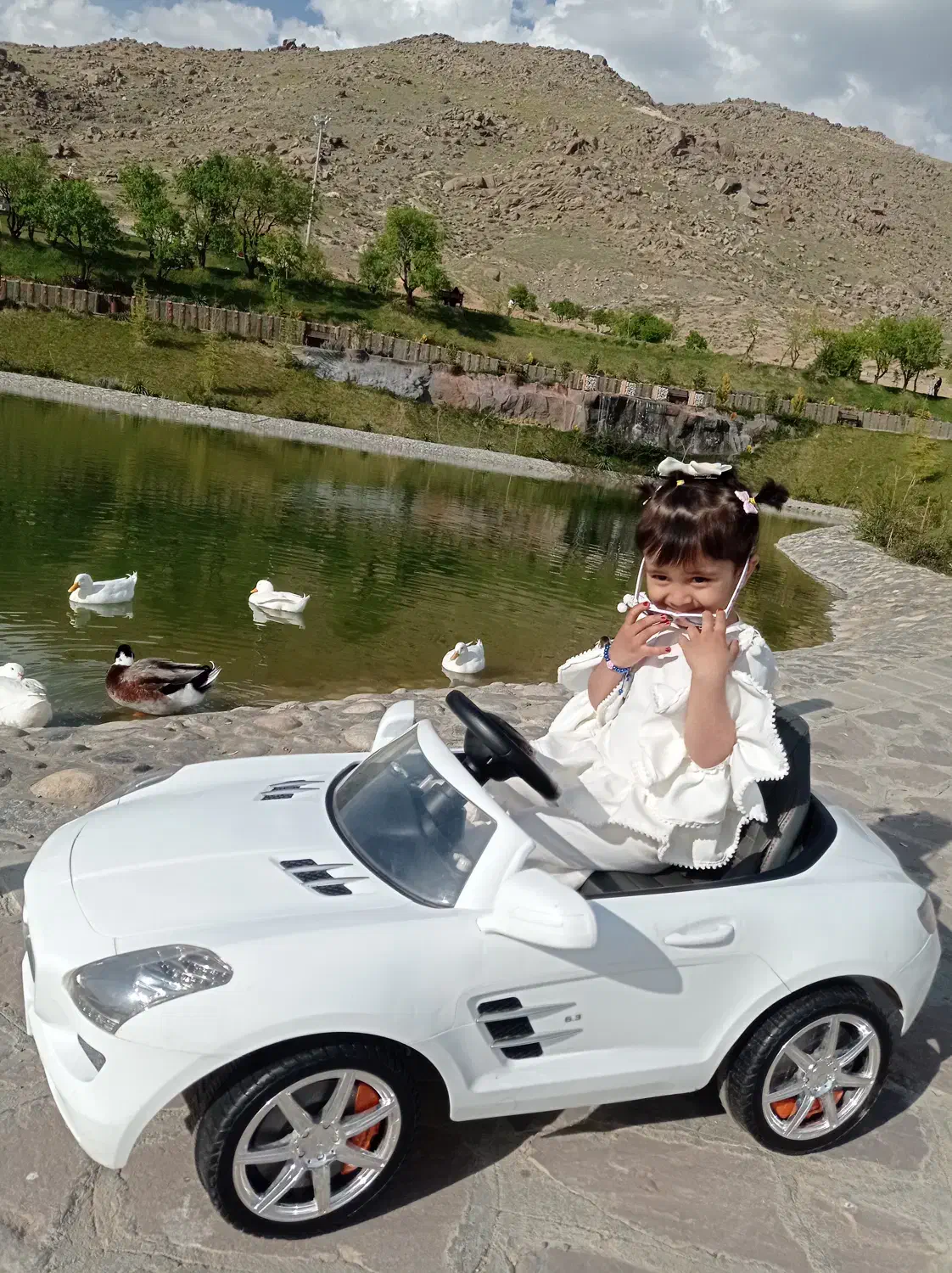 ماشین و موتور شارژی|اسباب‌بازی بچه|تویسرکان, |دیوار