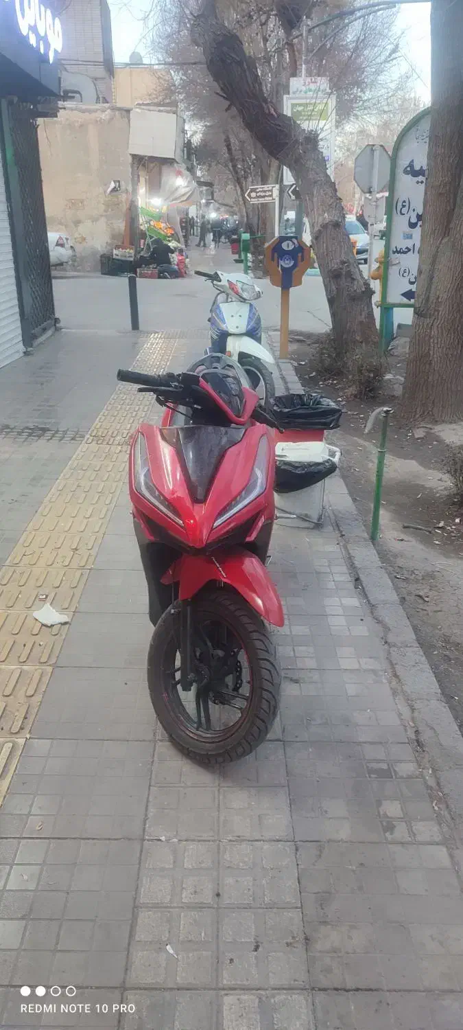 طرح کیلیک 1400|موتورسیکلت|اصفهان, نقش جهان|دیوار