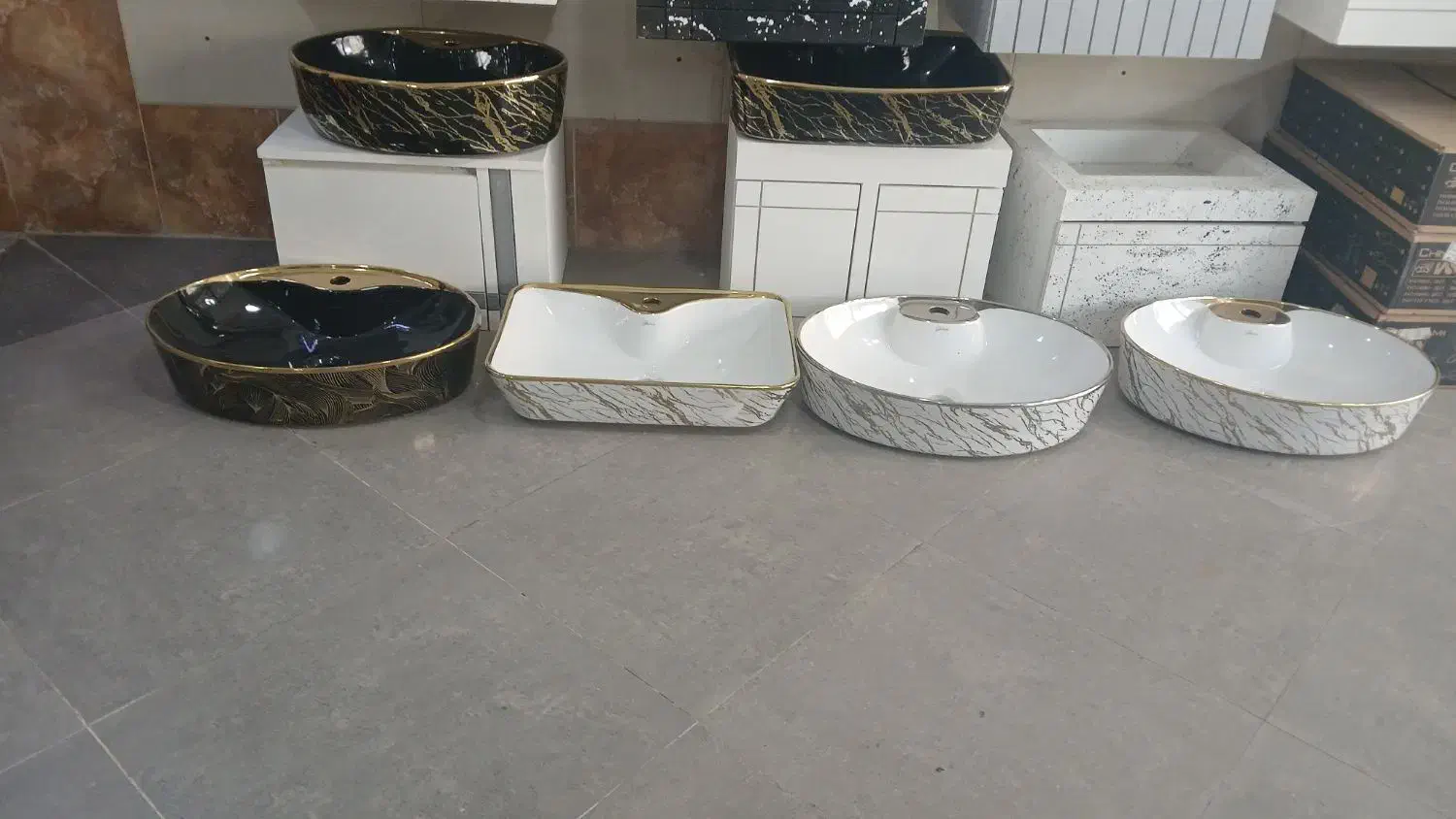 سنگ روشوی و توالت فرنگی|لوازم سرویس بهداشتی|چهارباغ, |دیوار