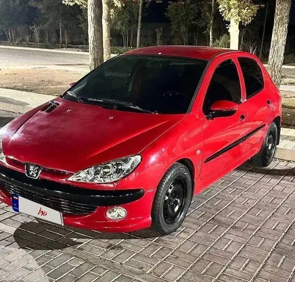 206 قرمز تیپ 5 گوجه ای مدل 94 بدنه ایینه|خودرو سواری و وانت|شیراز, شهرک والفجر|دیوار