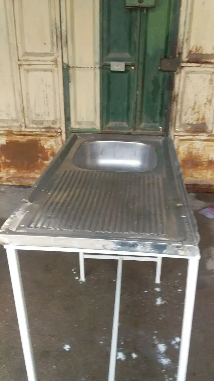 سینگ|آبچکان و نظمدهنده ظروف|بهبهان, |دیوار