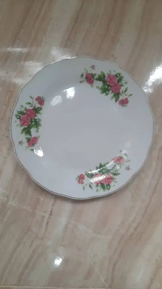 چینی گل سرخی|ظروف سرو و پذیرایی|یزد, |دیوار