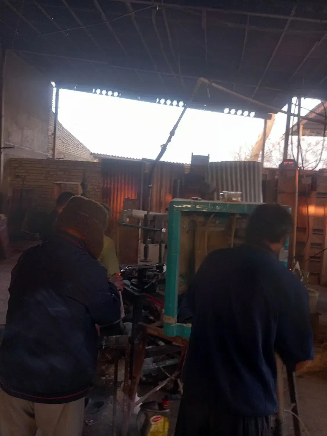 کار در. کارخانه بلور سازی|استخدام صنعتی، فنی، مهندسی|جوادآباد, |دیوار