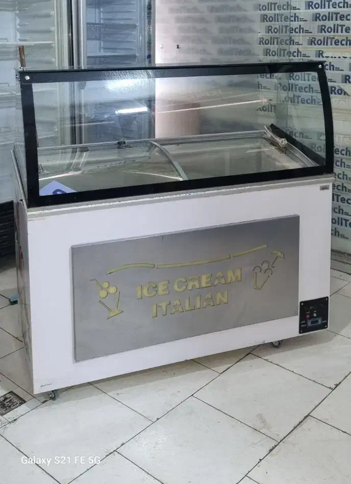 ایستاده تاپینگ رانی  یخچال صندوقی بستنی|فروشگاه و مغازه|اصفهان, باغ فدک|دیوار