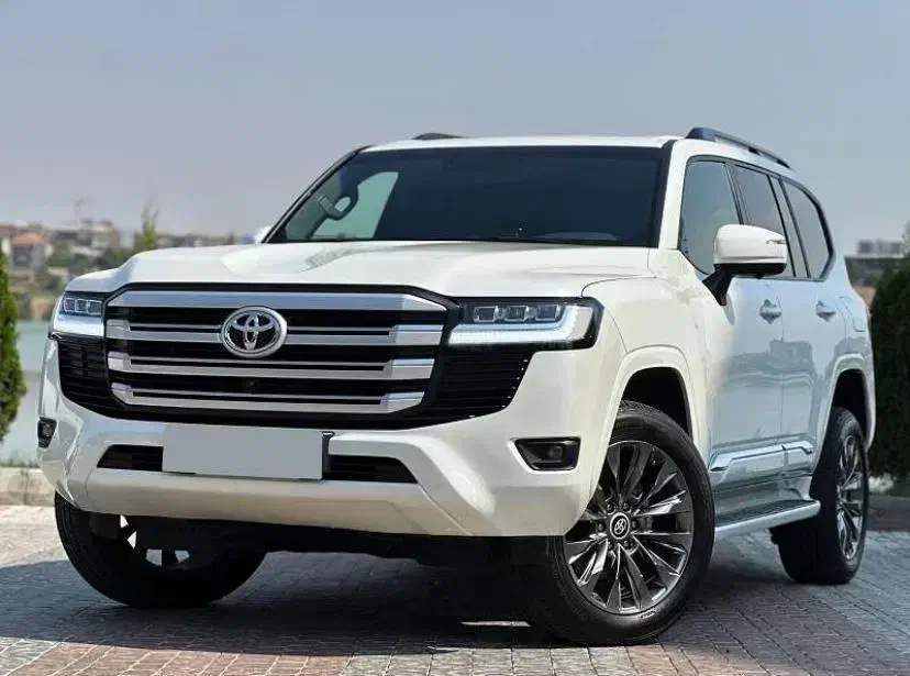 TOYOTA LAND CRUISER مدل2024 باتردد 10ساله گذر موقت|خودرو سواری و وانت|تهران, الهیه|دیوار