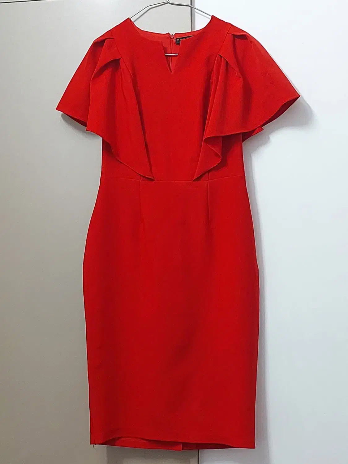 پیراهن مجلسی|لباس|نیشابور, فردوسی جنوبی|دیوار