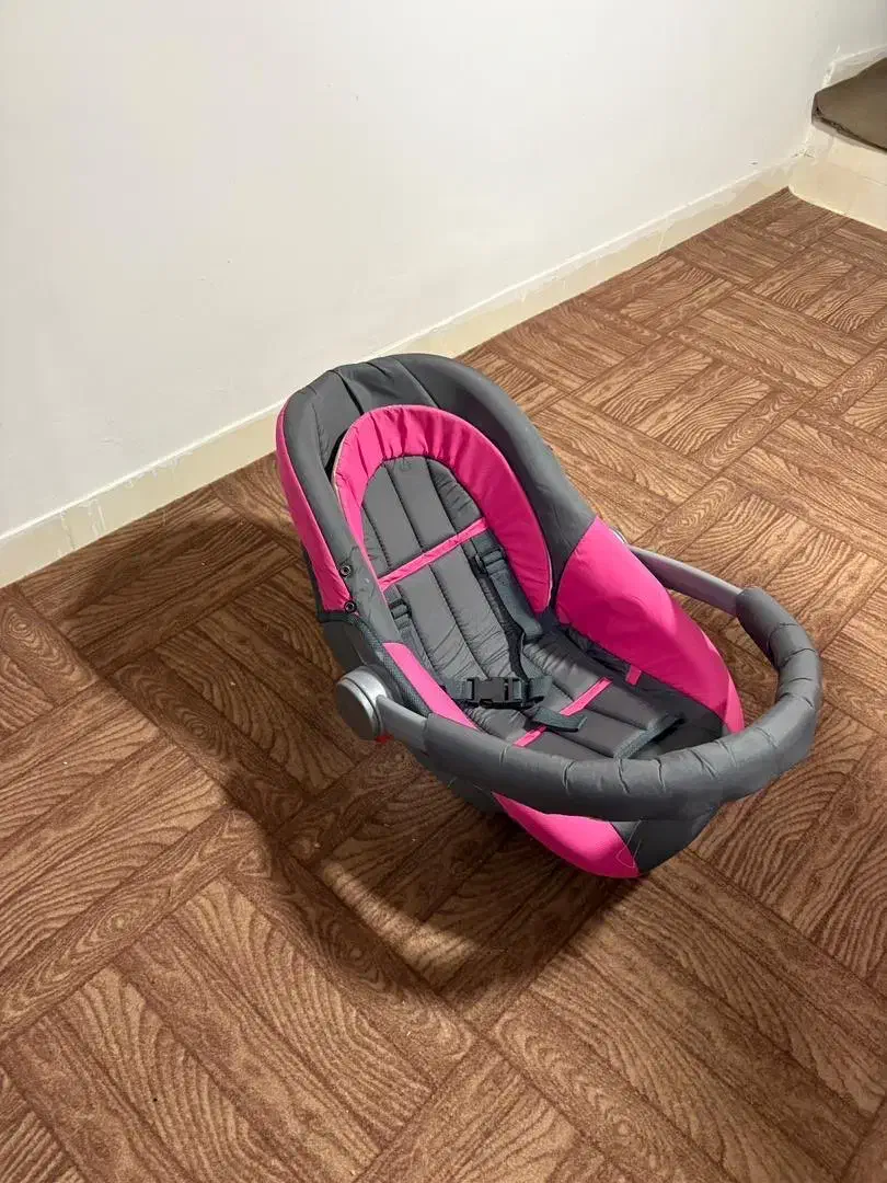 سرویس نوزاد|کالسکه و لوازم جانبی|ملایر, |دیوار