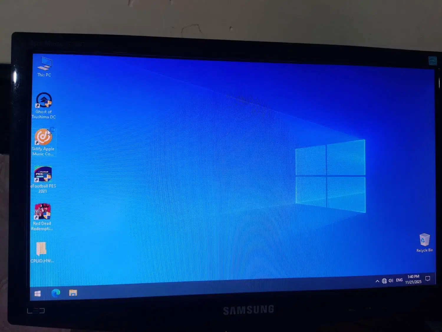 کامپیوتر نیمه گیمینگ|رایانه رومیزی|ماهدشت, |دیوار