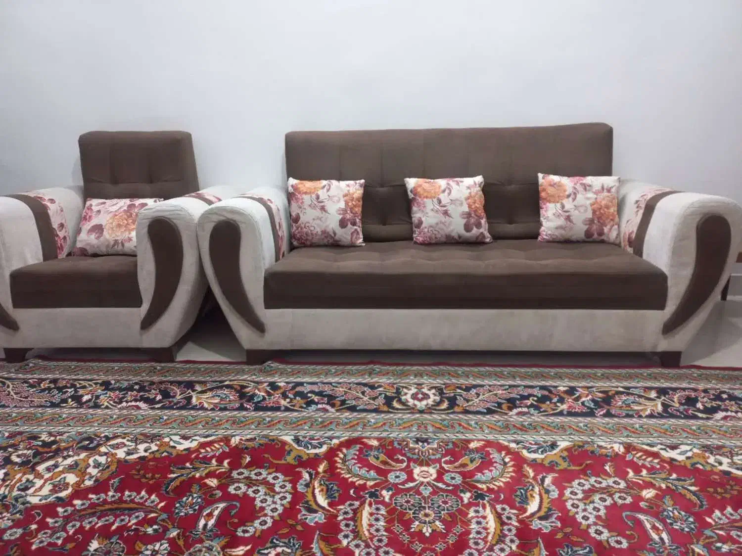 مبل راحتی ۷ نفره|مبلمان خانگی و میز عسلی|مشهد, چهارچشمه|دیوار