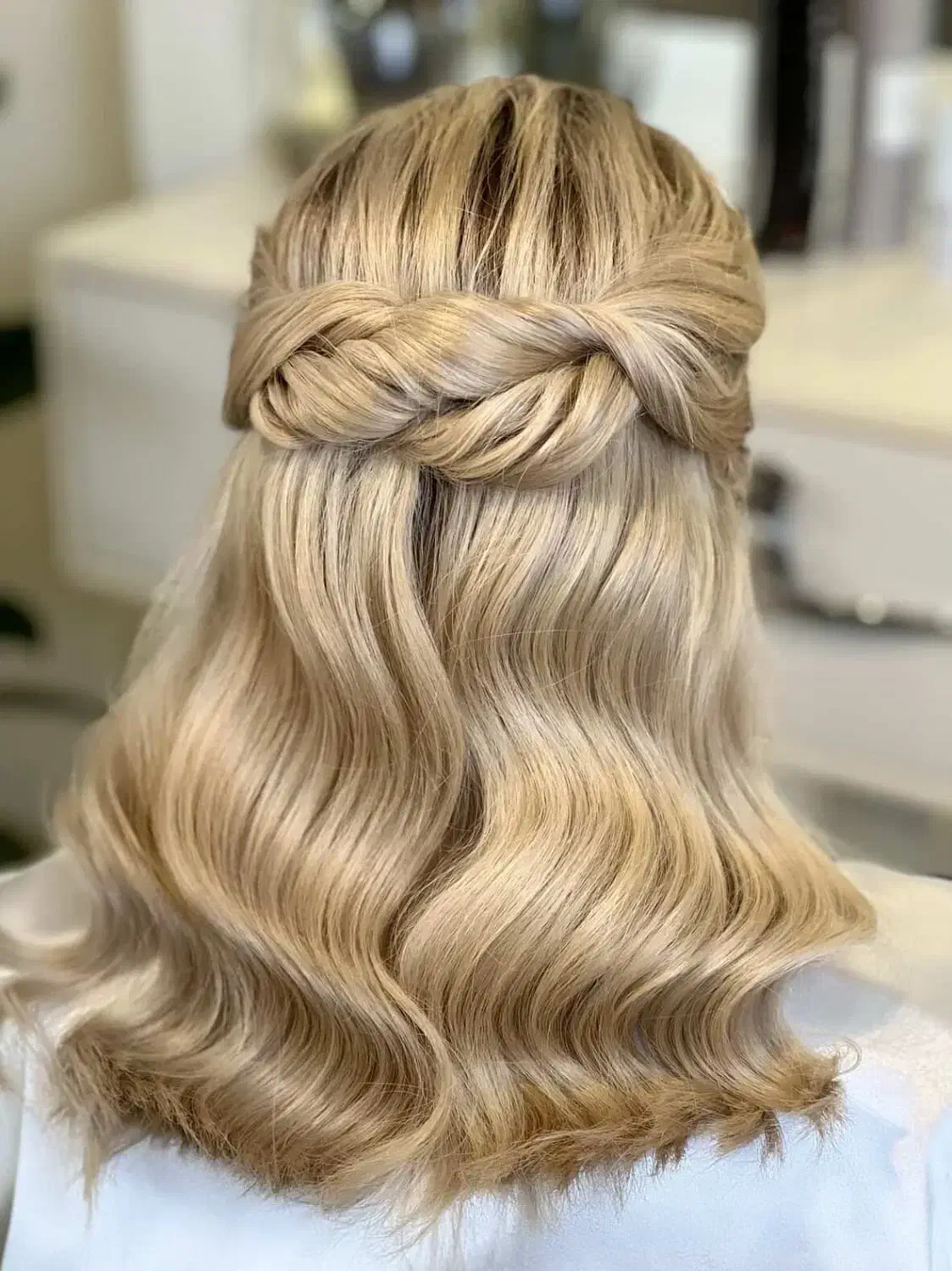 مدل رنگ مو فقط  هزینه مواد برای عکاسی پیج|خدمات آرایشگری و زیبایی|بافت, |دیوار