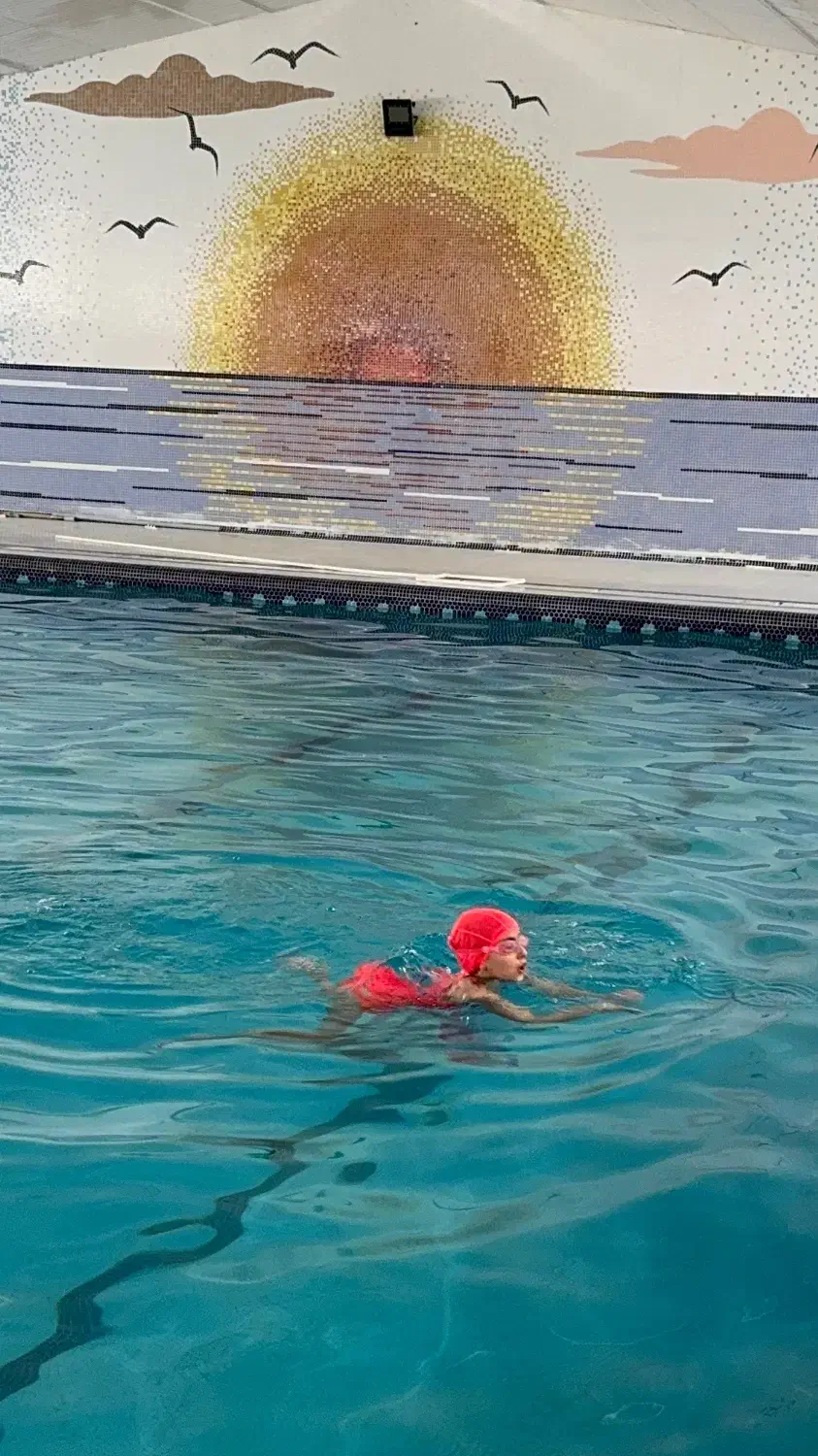 آموزش شنا بانوان و پسربچه ها|خدمات آموزشی|اردبیل, |دیوار