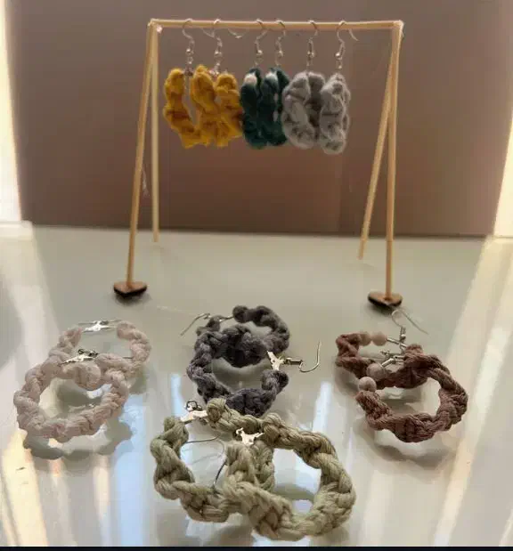 گوشواره های مکرومه با رنگ بندی آماده ارسال|بدلیجات|تهران, نازی‌آباد|دیوار