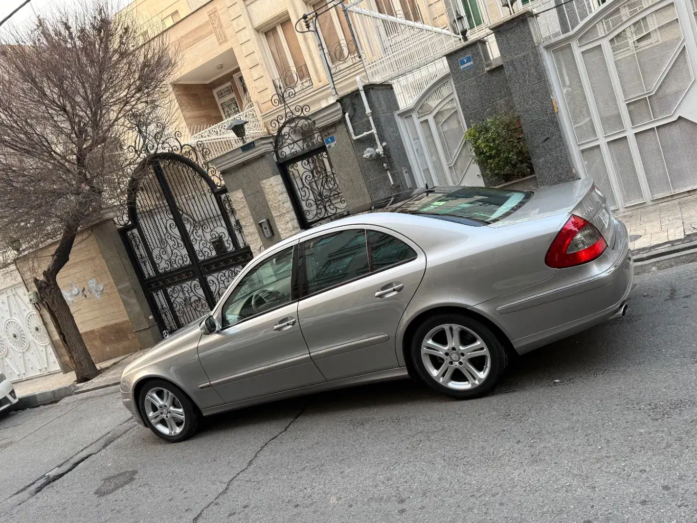 بنز E350 مدل 2009 فول کامل بنز E w211|خودرو سواری و وانت|تهران, تهرانپارس جنوبی|دیوار