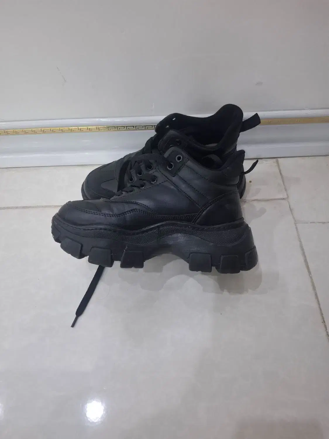 بوت نو|کیف، کفش، کمربند|یزد, |دیوار