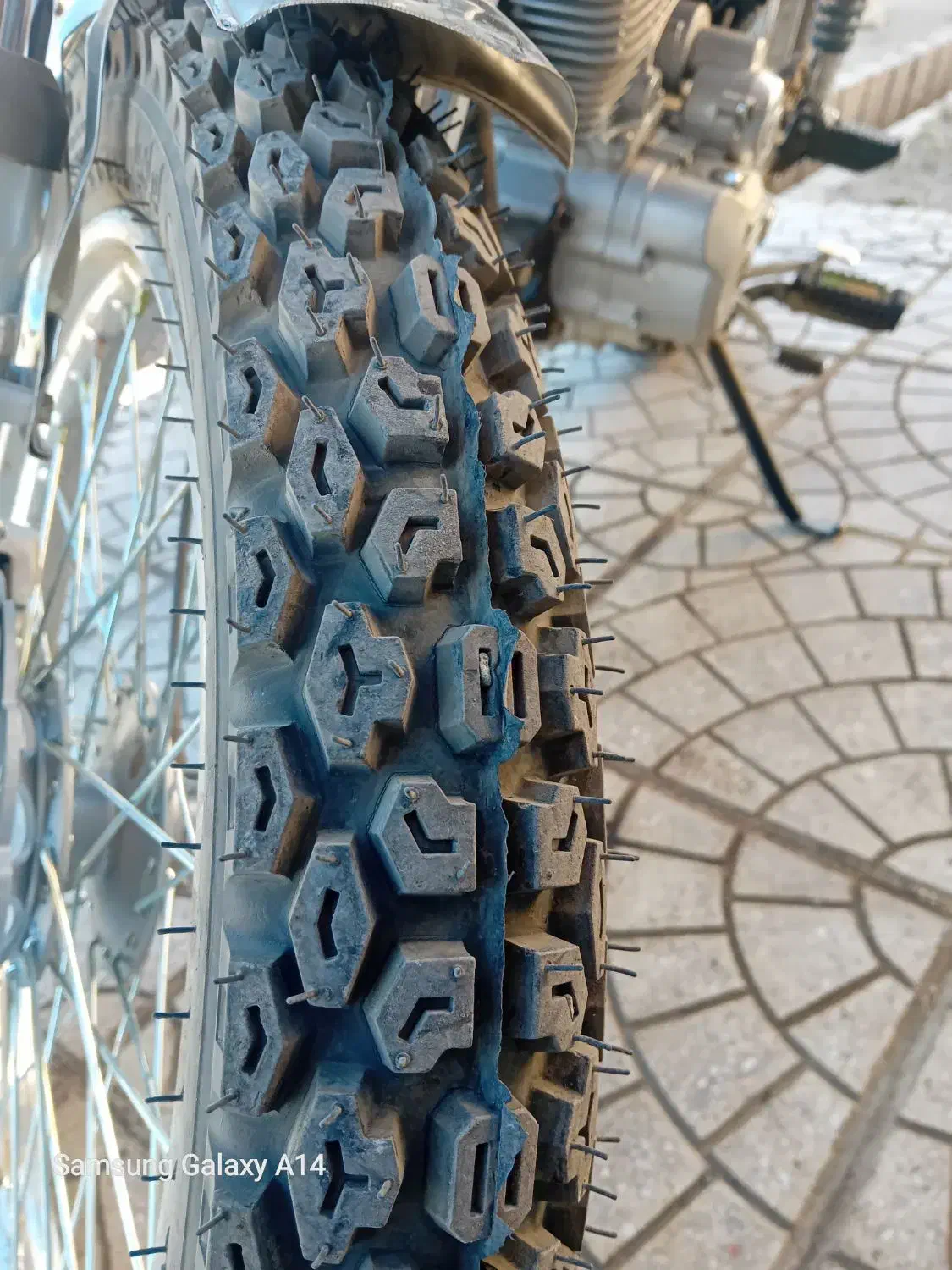 ۲۰۰تقویتی (مزایده میباشد)|موتورسیکلت|سیلوانه, |دیوار